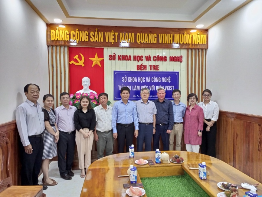 Sở Khoa học và Công nghệ đón tiếp đoàn công tác của Viện Khoa học và Công nghệ Việt Nam - Hàn Quốc (VKIST) đến thăm và làm việc tại Bến Tre
