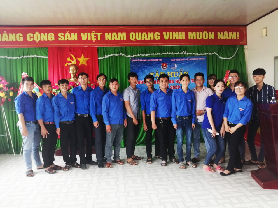 Tập huấn chuyển giao khoa học kỹ thuật và công nghệ cho đoàn viên thanh niên huyện Bình Đại