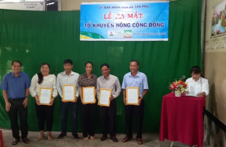 Lễ ra mắt tổ khuyến nông cộng đồng xã Tân Phú